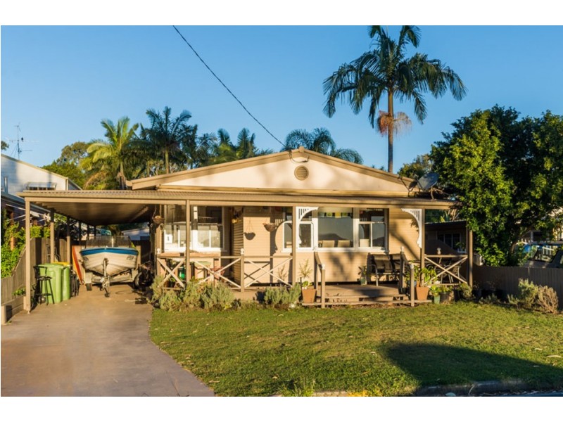 159 The Esplanade, Coombabah QLD 4216