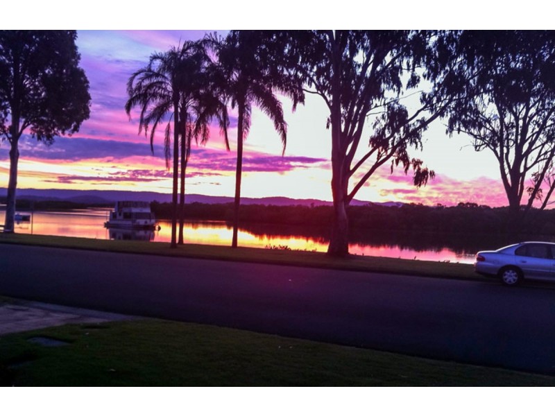 159 The Esplanade, Coombabah QLD 4216