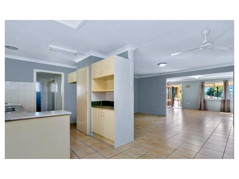 25 Lergessner Street, Biggera Waters QLD 4216