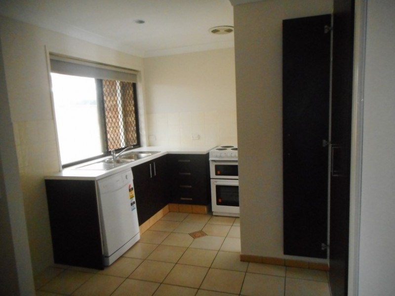 1/14 Elm Street, Labrador QLD 4215