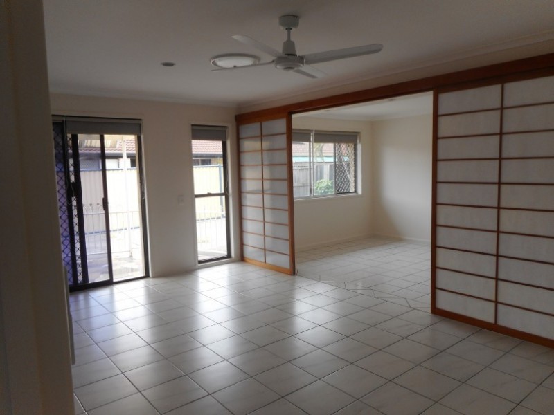 1/14 Elm Street, Labrador QLD 4215