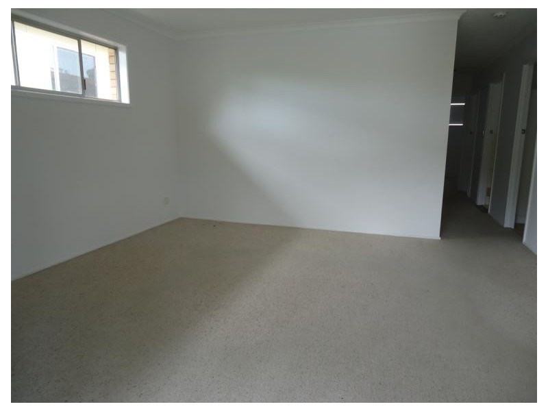 33 Mungera Street, Runaway Bay QLD 4216