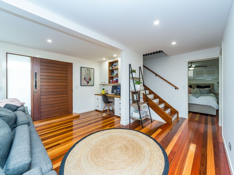 22 Kurrajong Avenue, Hollywell QLD 4216