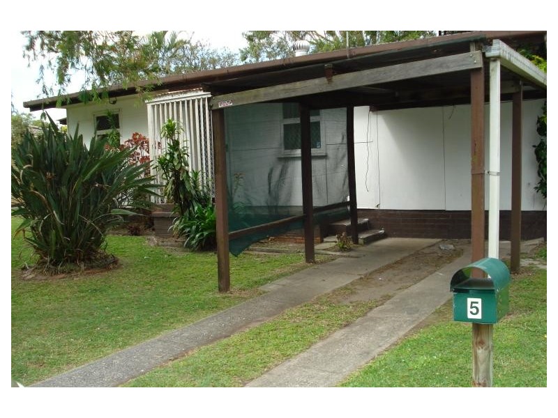 5 Cabarita Street, Biggera Waters QLD 4216