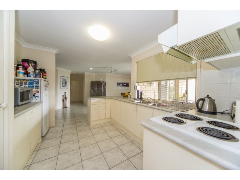 7 Maidstone Place, Parkwood QLD 4214