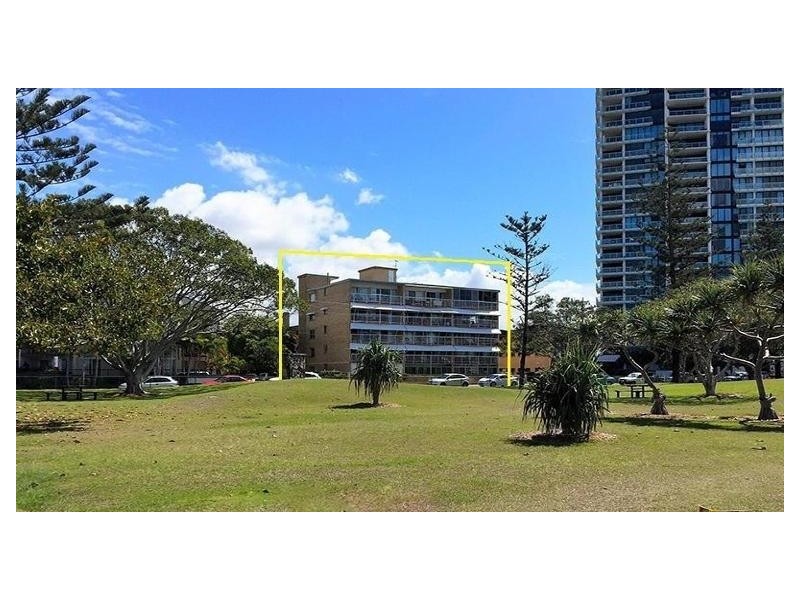 12/224 Marine Parade, Labrador QLD 4215