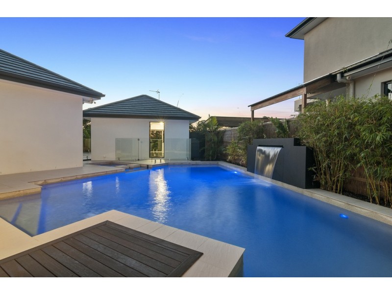 24 North Bank Court, Helensvale QLD 4212