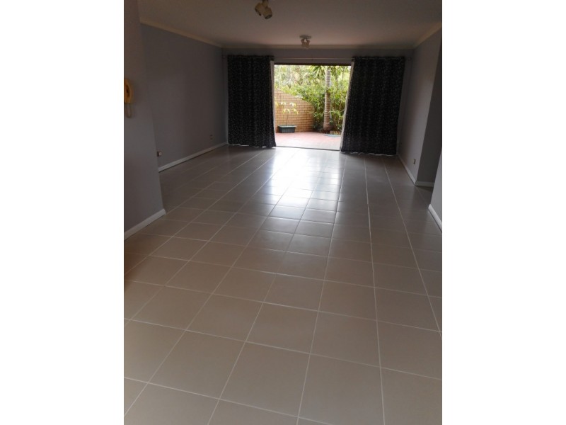 7/106 Bayview Street, Runaway Bay QLD 4216