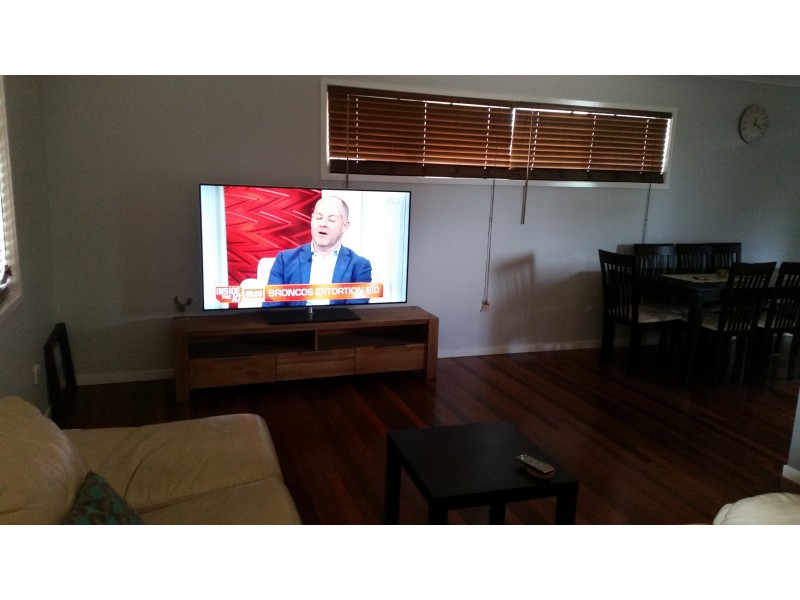 6 Ikana Court, Southport QLD 4215