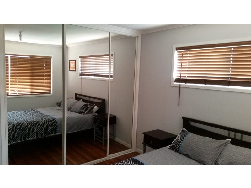 6 Ikana Court, Southport QLD 4215