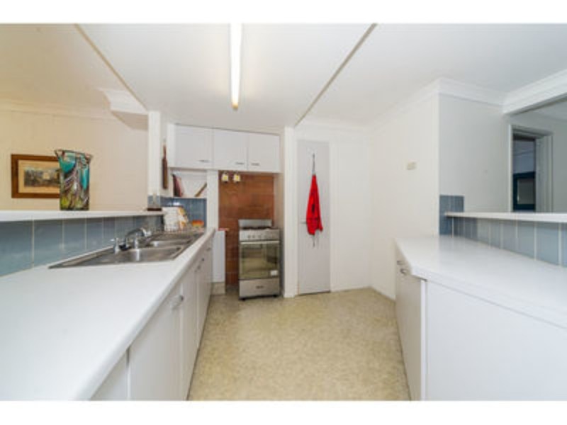 13/111 Little Usher Avenue, Labrador QLD 4215