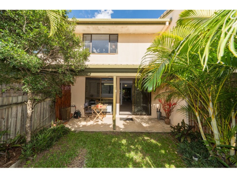 13/111 Little Usher Avenue, Labrador QLD 4215