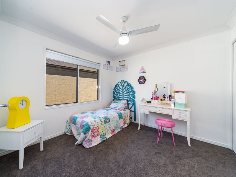 9 River Links Boulevard East, Helensvale QLD 4212