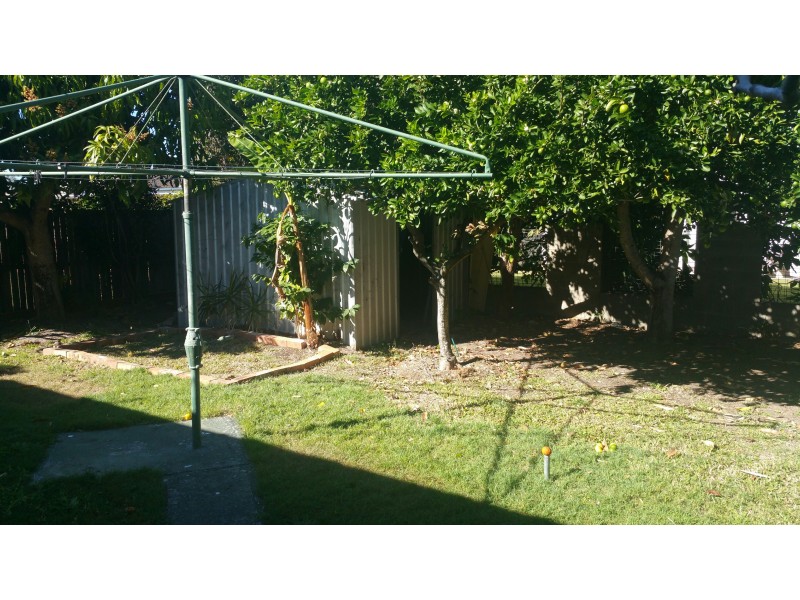 22 St Nicholas Drive, Biggera Waters QLD 4216