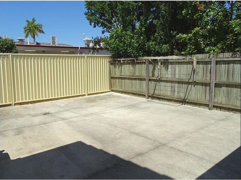 32/469 Pine Ridge Road, Runaway Bay QLD 4216