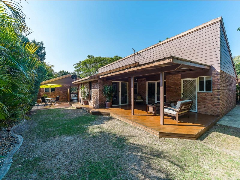 52 Gooding Drive, Coombabah QLD 4216