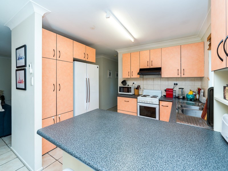 17 Kerrabee Street, Nerang QLD 4211