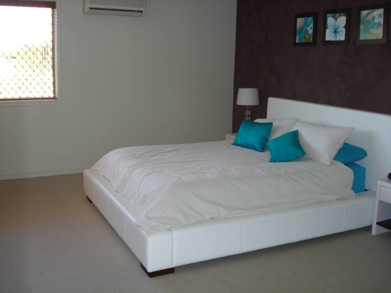 13 Maidenhead Court, Oxenford QLD 4210