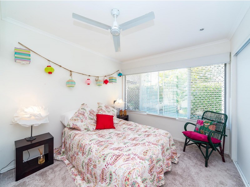 41 Bruce Avenue, Paradise Point QLD 4216