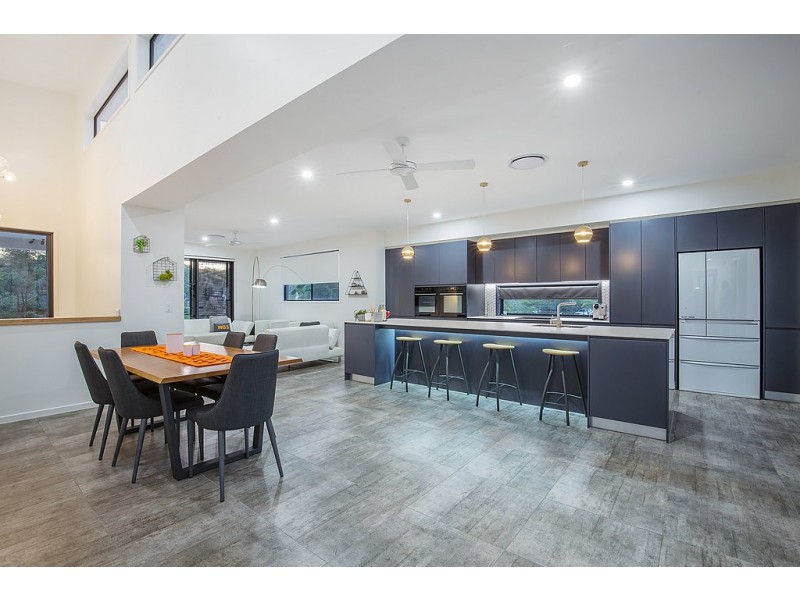 15 Pendragon Drive, Coomera Waters QLD 4209