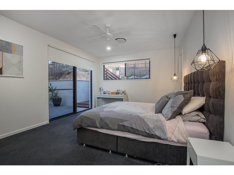 15 Pendragon Drive, Coomera Waters QLD 4209