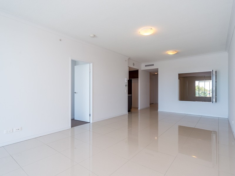 2201/25-31 East Quay Drive, Biggera Waters QLD 4216
