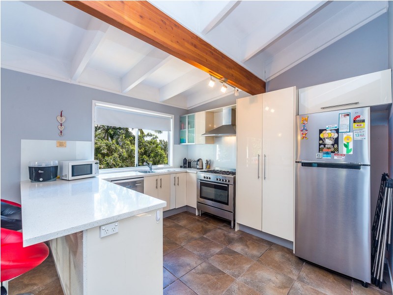 39 Adaminaby Drive, Helensvale QLD 4212