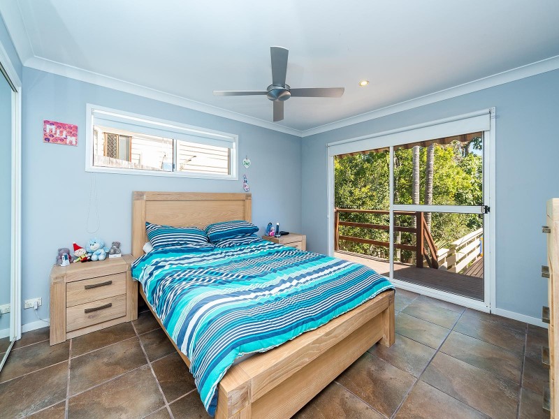 39 Adaminaby Drive, Helensvale QLD 4212