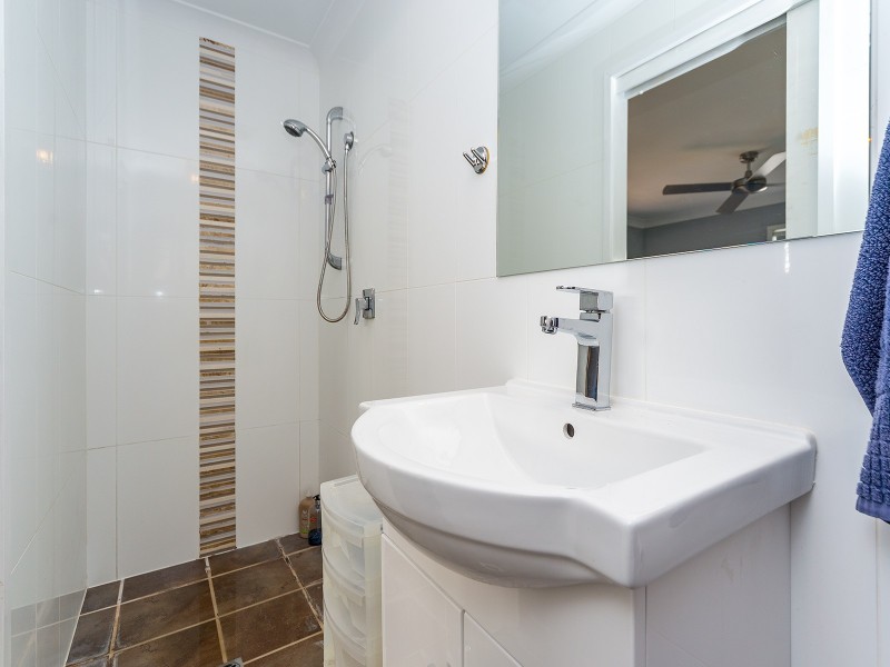 39 Adaminaby Drive, Helensvale QLD 4212