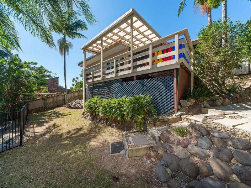 39 Adaminaby Drive, Helensvale QLD 4212