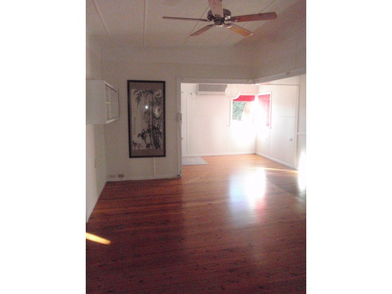 9 Wilson Street, Labrador QLD 4215