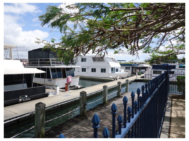 26 John Lund Drive, Hope Island QLD 4212