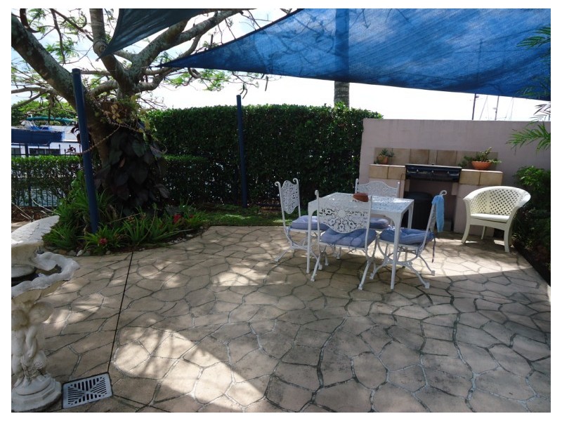 26 John Lund Drive, Hope Island QLD 4212