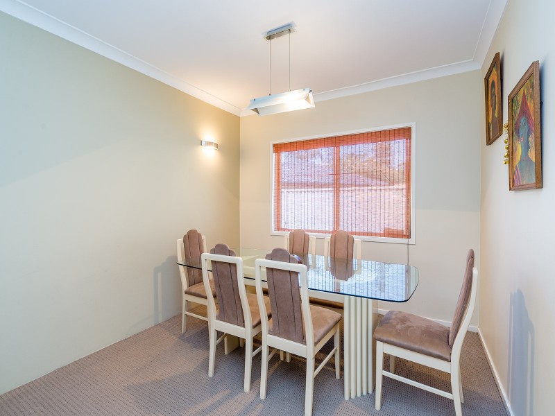 4 Pedder Place, Coombabah QLD 4216