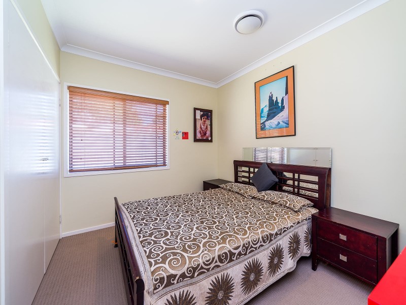 4 Pedder Place, Coombabah QLD 4216