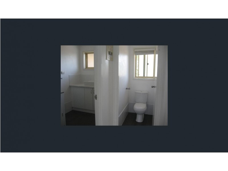 11/10 Brisbane Road, Labrador QLD 4215