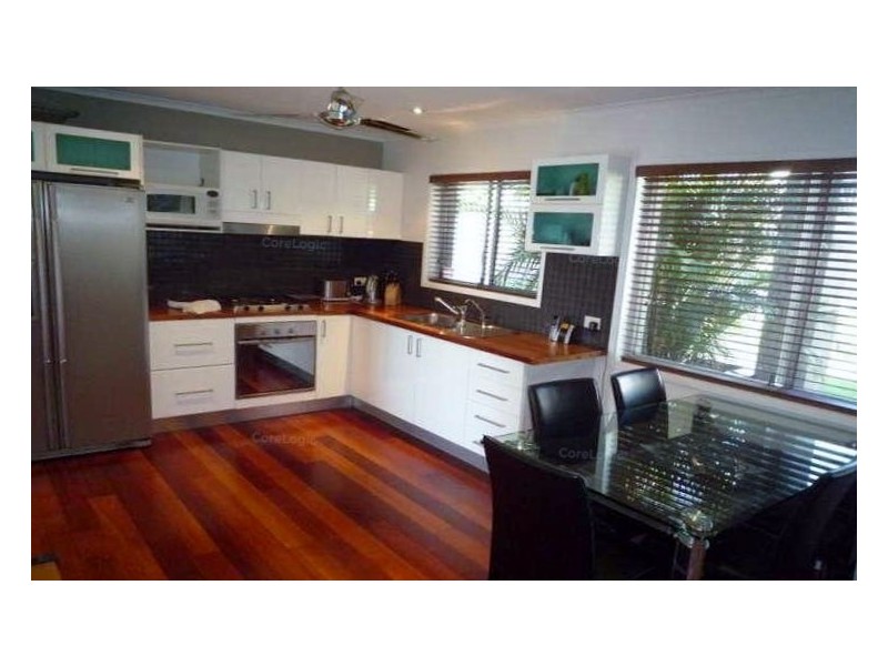 155 Musgrave Avenue, Labrador QLD 4215