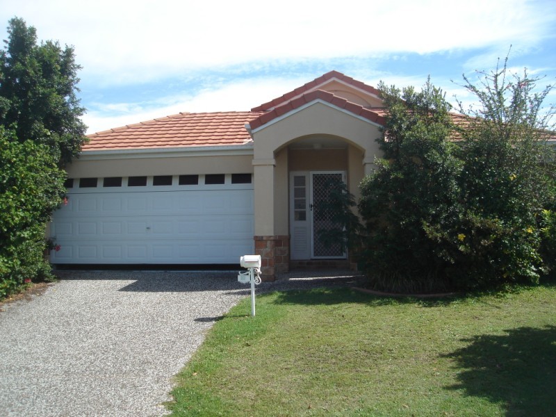 23 Leighanne Crescent, Arundel QLD 4214