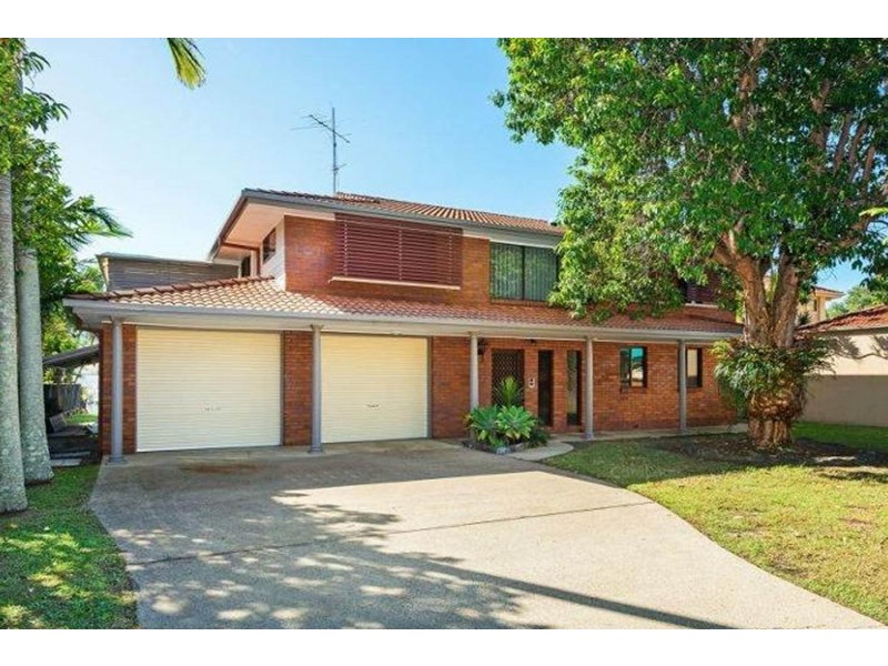 21 Madang Crescent, Runaway Bay QLD 4216