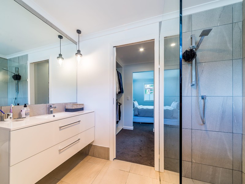 26 Allinga Street, Coombabah QLD 4216