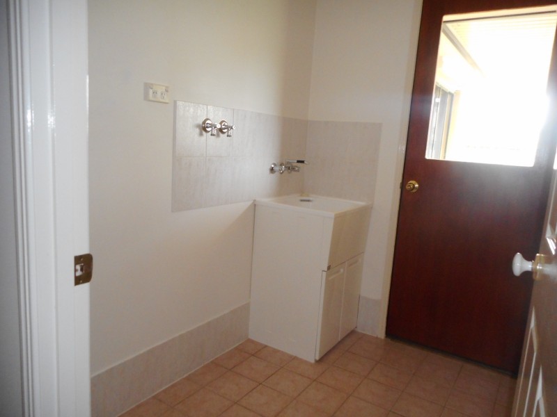 4 Axis Close, Upper Coomera QLD 4209