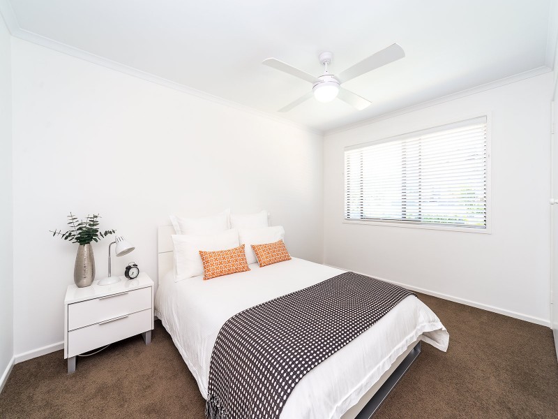 9 Clifton Street, Biggera Waters QLD 4216