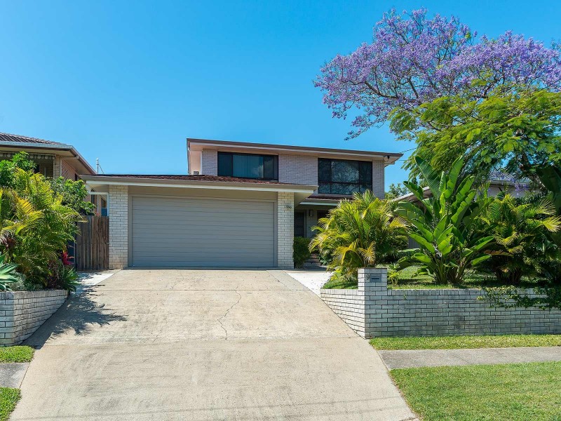 9 Clifton Street, Biggera Waters QLD 4216
