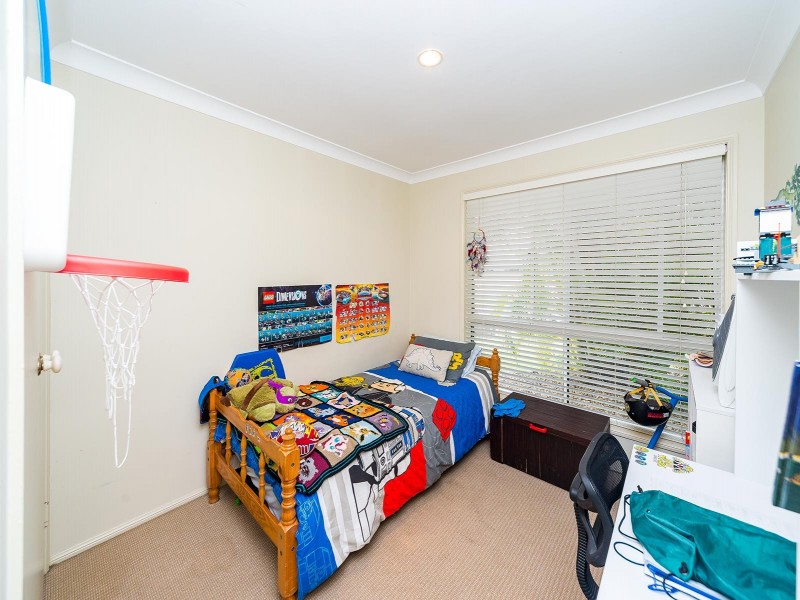 10 Rason Way, Coombabah QLD 4216