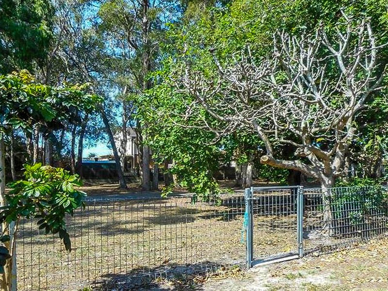 32 Turana Street, Coombabah QLD 4216