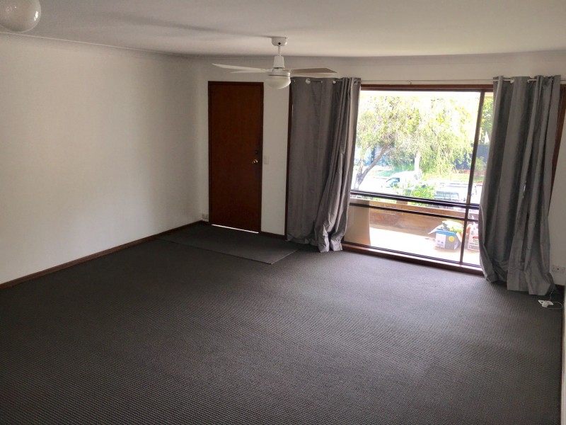 23 Loweana Street, Southport QLD 4215