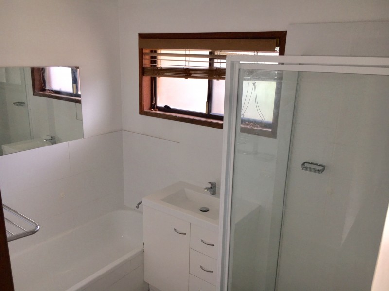 23 Loweana Street, Southport QLD 4215