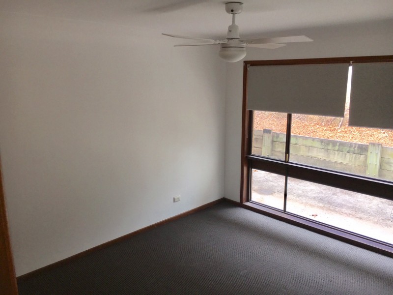 23 Loweana Street, Southport QLD 4215