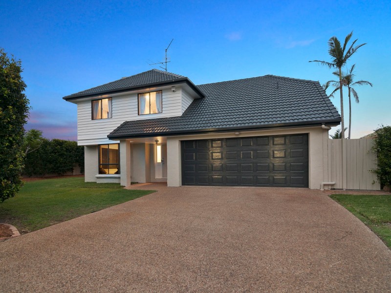 20 Cockleshell Court, Runaway Bay QLD 4216