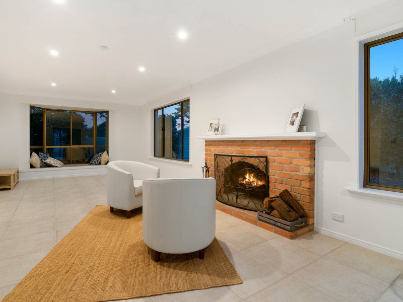 20 Cockleshell Court, Runaway Bay QLD 4216